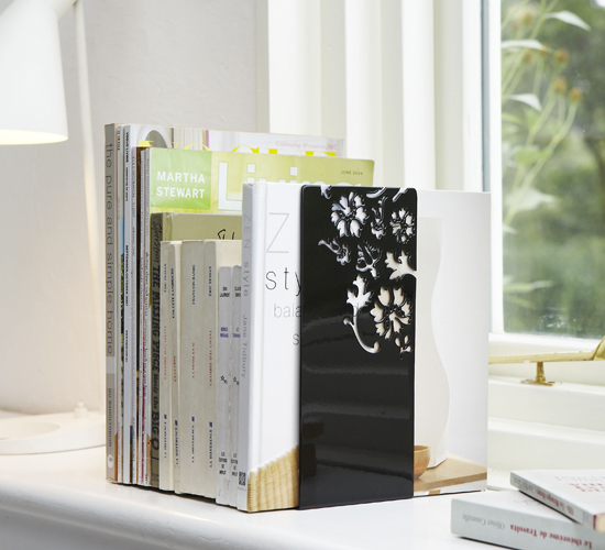 Kirie-Book Stand